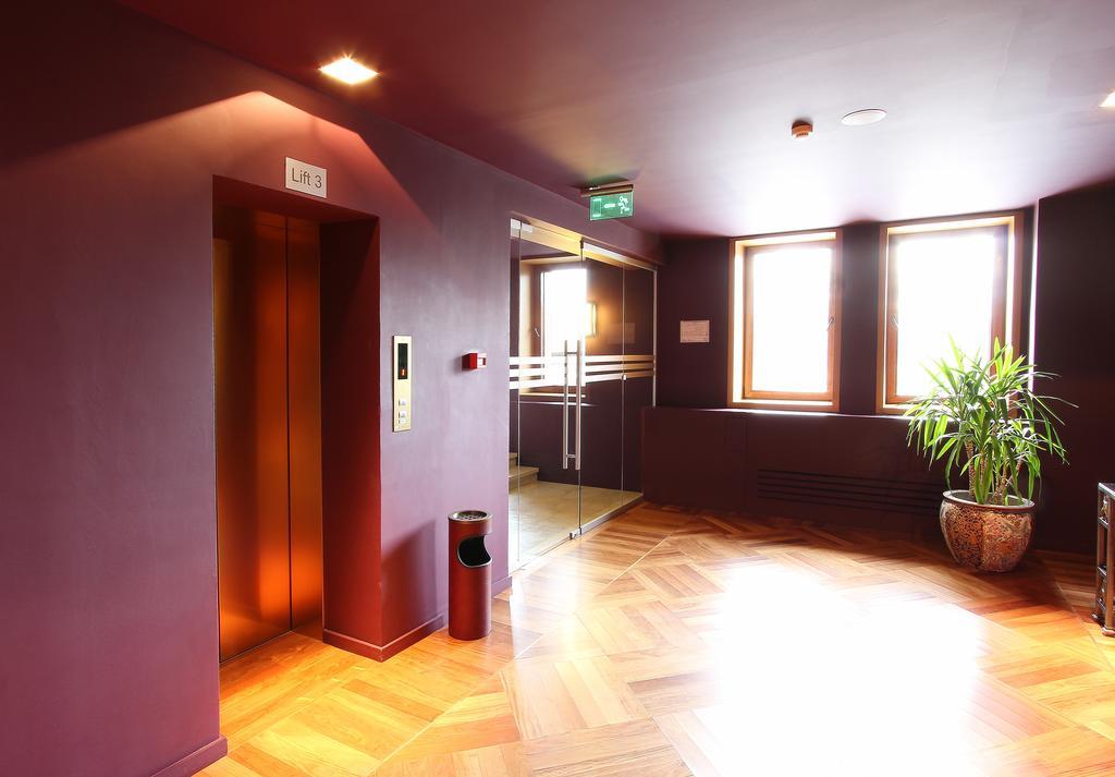 The Dostyk Hotel Almati Kültér fotó