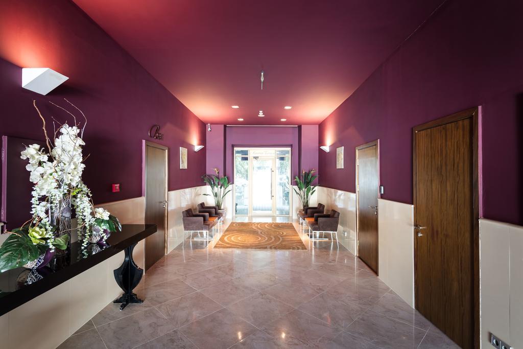 The Dostyk Hotel Almati Kültér fotó